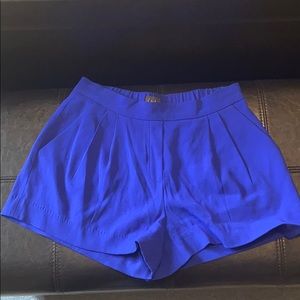 Aritzia bright blue size 4 high waisted blue short